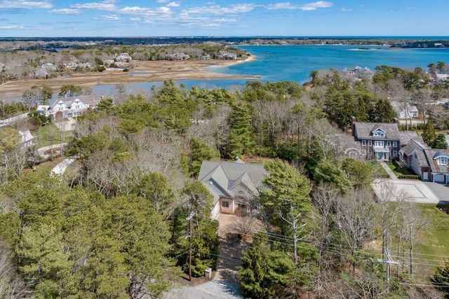 93 Oyster Way, Osterville, MA 02655