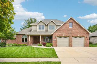 1041 Lakeview Drive, Morris, IL 60450