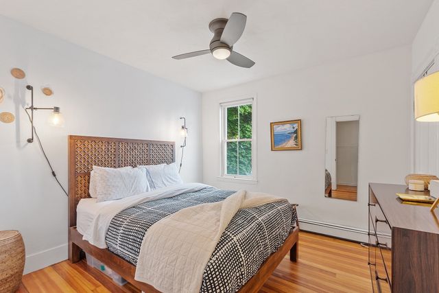 401 Cabot St 4, Beverly, MA 01915