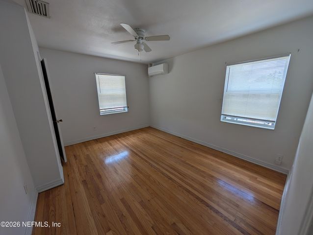 2136 COLLEGE Street 4, Jacksonville, FL 32204