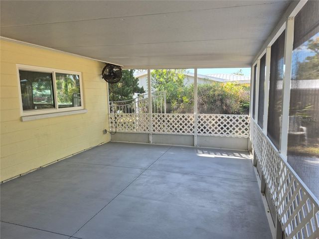 1210 LAUREL AVENUE, Venice, FL 34285