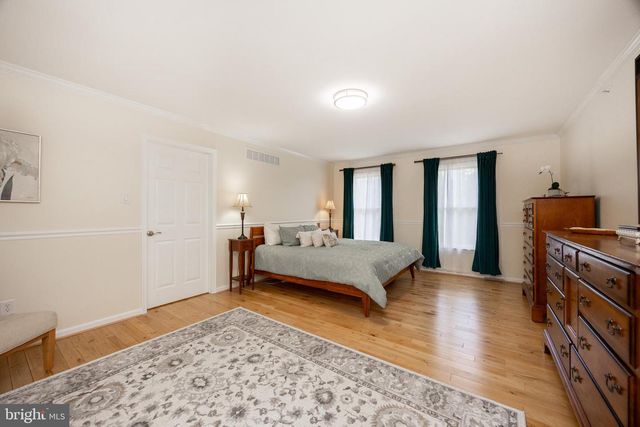 320 LONG RIDGE LN, Exton, PA 19341