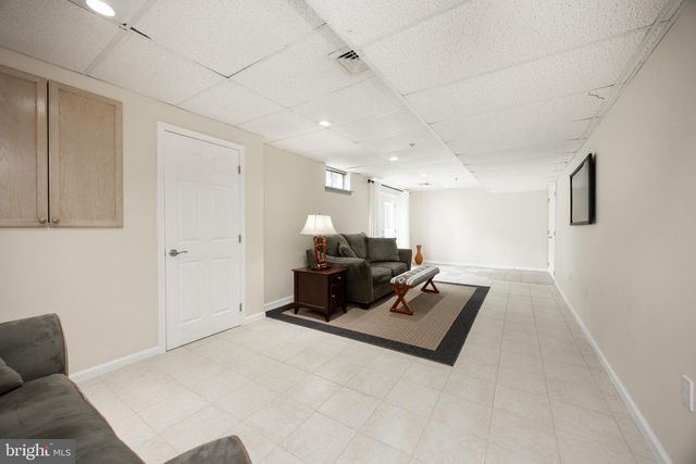 320 LONG RIDGE LN, Exton, PA 19341