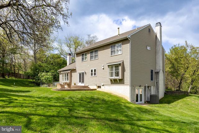 320 LONG RIDGE LN, Exton, PA 19341