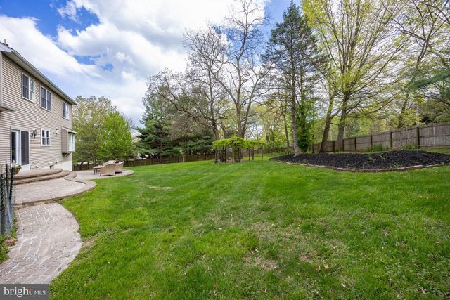 320 LONG RIDGE LN, Exton, PA 19341