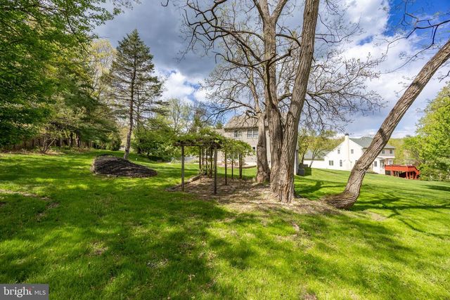 320 LONG RIDGE LN, Exton, PA 19341
