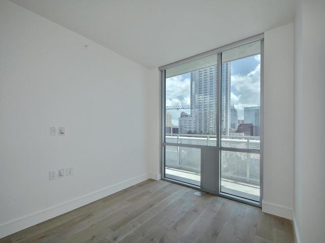 222 West Ave 1307, Austin, TX 78701