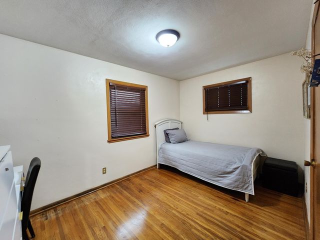 1158 Bradley Street, Saint Paul, MN 55130