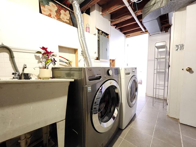 1158 Bradley Street, Saint Paul, MN 55130