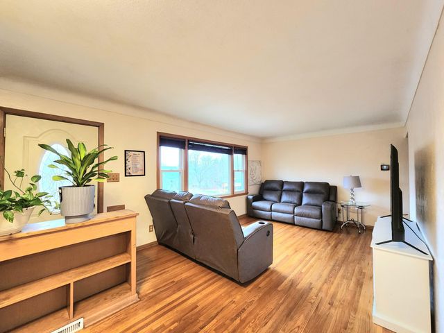 1158 Bradley Street, Saint Paul, MN 55130