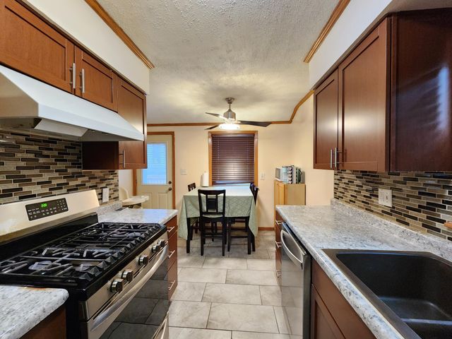 1158 Bradley Street, Saint Paul, MN 55130