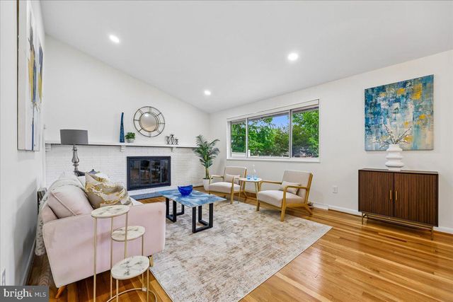 1105 LAMBERTON DR, Silver Spring, MD 20902