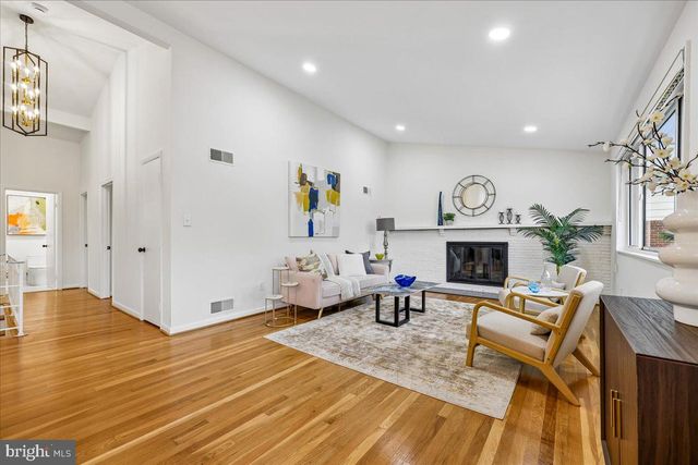 1105 LAMBERTON DR, Silver Spring, MD 20902