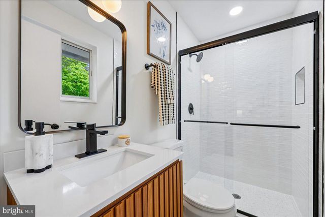 1105 LAMBERTON DR, Silver Spring, MD 20902