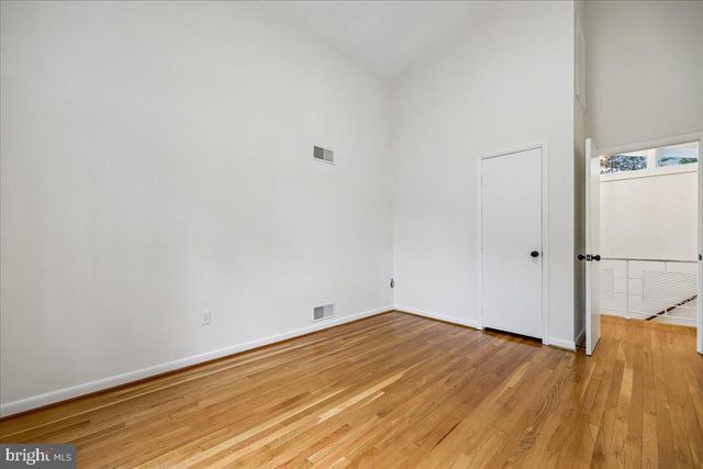1105 LAMBERTON DR, Silver Spring, MD 20902