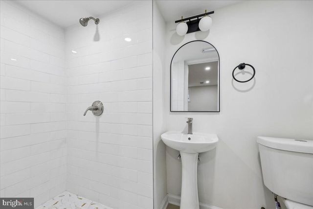 1105 LAMBERTON DR, Silver Spring, MD 20902