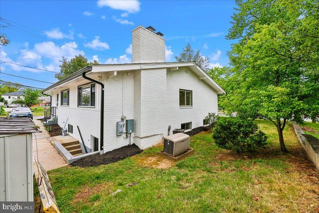 1105 LAMBERTON DR, Silver Spring, MD 20902