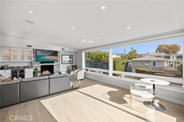 166 Fairview, Laguna Beach, CA 92651