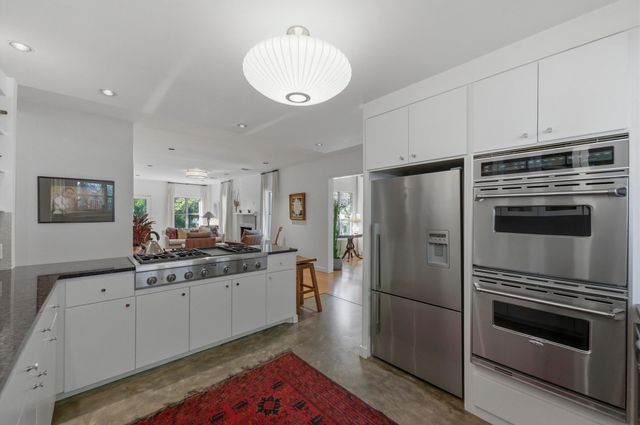 1712 W 10th ST W, Austin, TX 78703