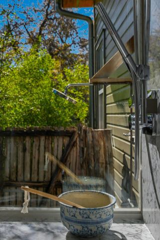 1712 W 10th ST W, Austin, TX 78703