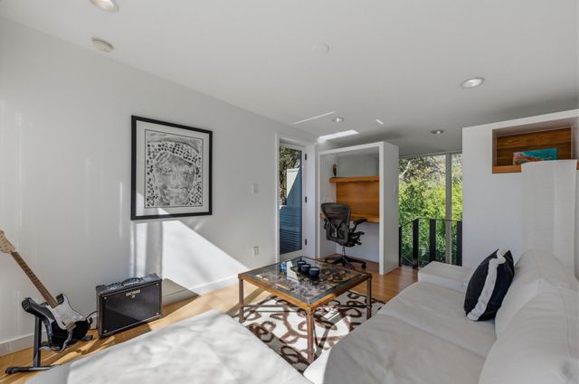 1712 W 10th ST W, Austin, TX 78703