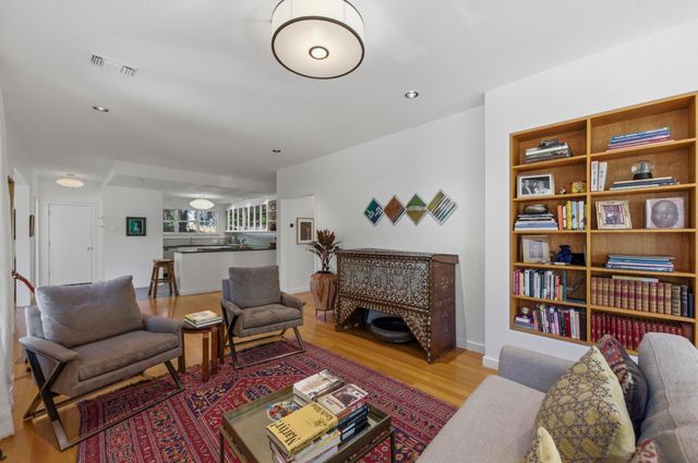 1712 W 10th ST W, Austin, TX 78703