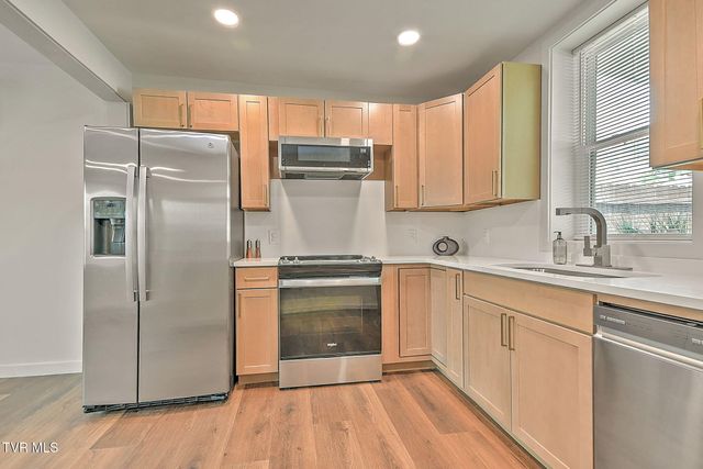 132 Central Court, Bristol, VA 24201
