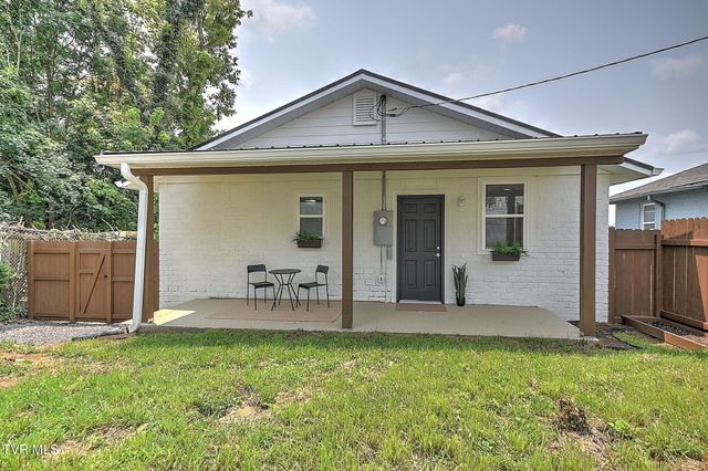 132 Central Court, Bristol, VA 24201