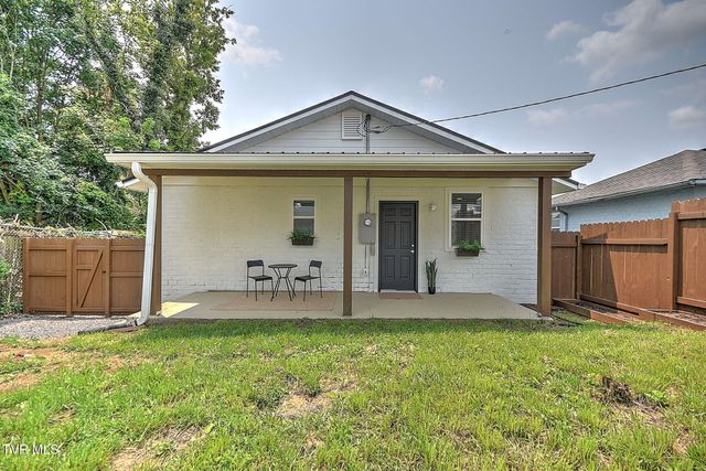 132 Central Court, Bristol, VA 24201