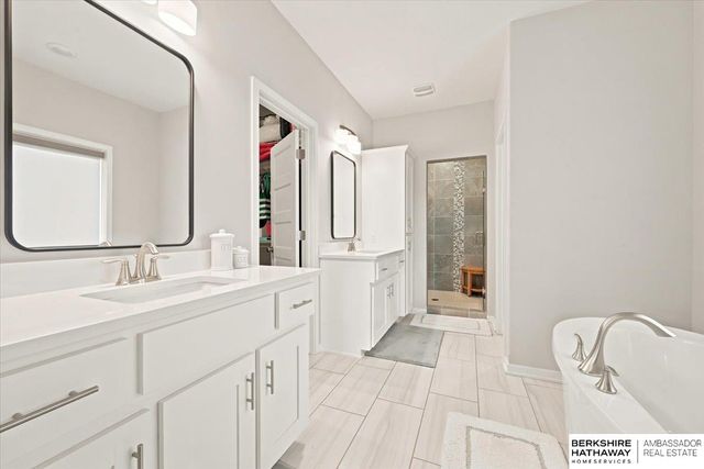 18408 Corby Street, Elkhorn, NE 68022
