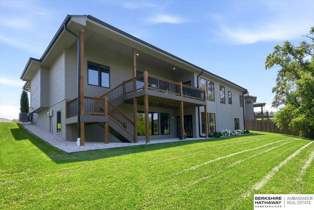 18408 Corby Street, Elkhorn, NE 68022