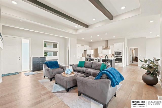 18408 Corby Street, Elkhorn, NE 68022
