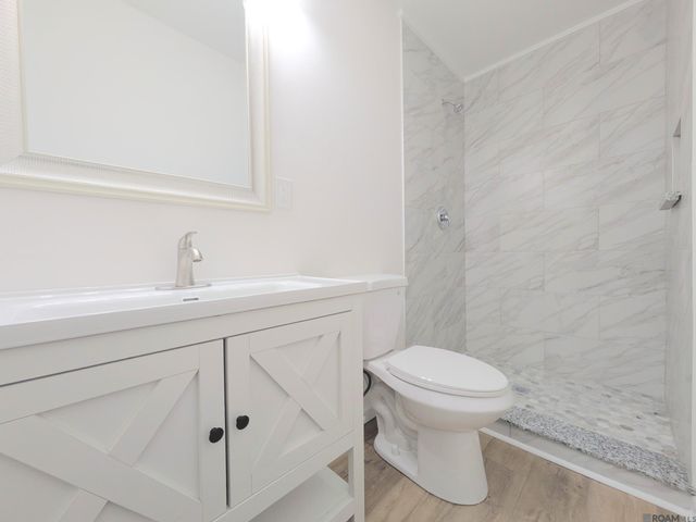 1220 Doolittle Dr, Baton Rouge, LA 70810