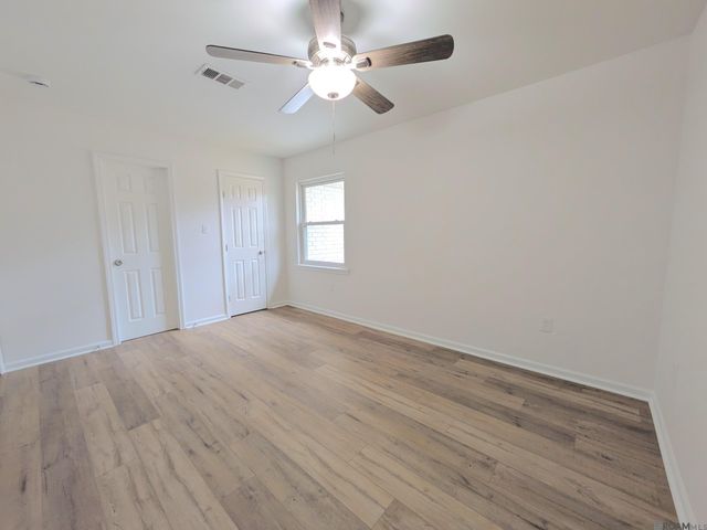 1220 Doolittle Dr, Baton Rouge, LA 70810