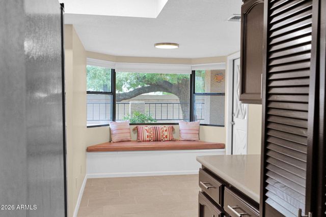 10417 E CINNABAR Avenue, Scottsdale, AZ 85258