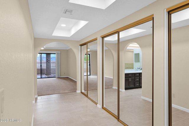 10417 E CINNABAR Avenue, Scottsdale, AZ 85258