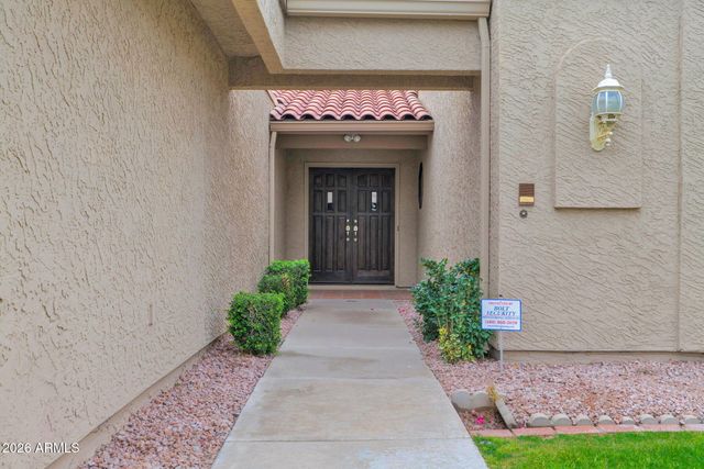 10417 E CINNABAR Avenue, Scottsdale, AZ 85258