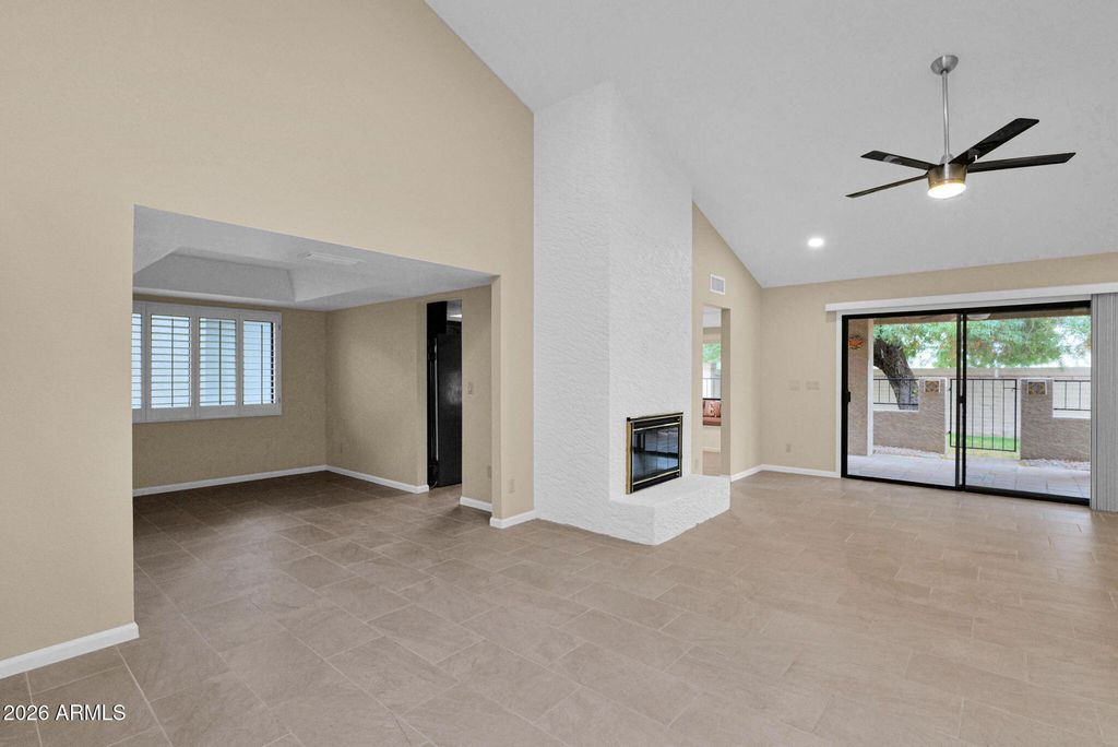 10417 E CINNABAR Avenue, Scottsdale, AZ 85258 — photo 5