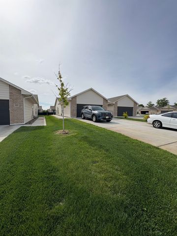 4469-4471 N Sandplum St, Wichita, KS 67205