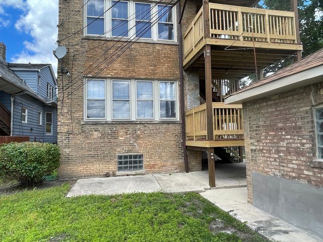 5901 W Rice Street, Chicago, IL 60651