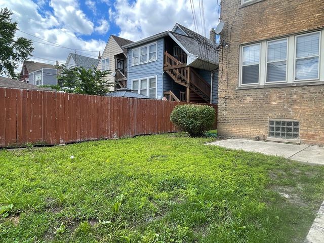 5901 W Rice Street, Chicago, IL 60651