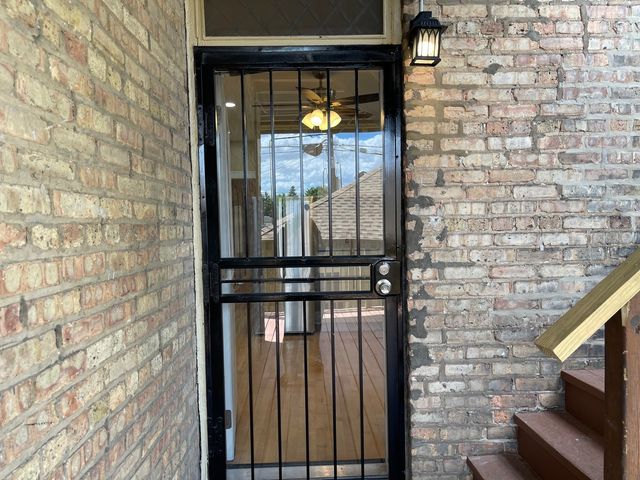 5901 W Rice Street, Chicago, IL 60651