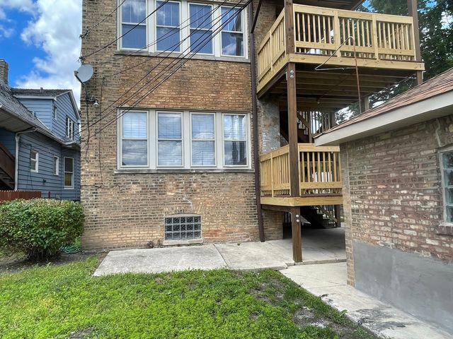 5901 W Rice Street, Chicago, IL 60651