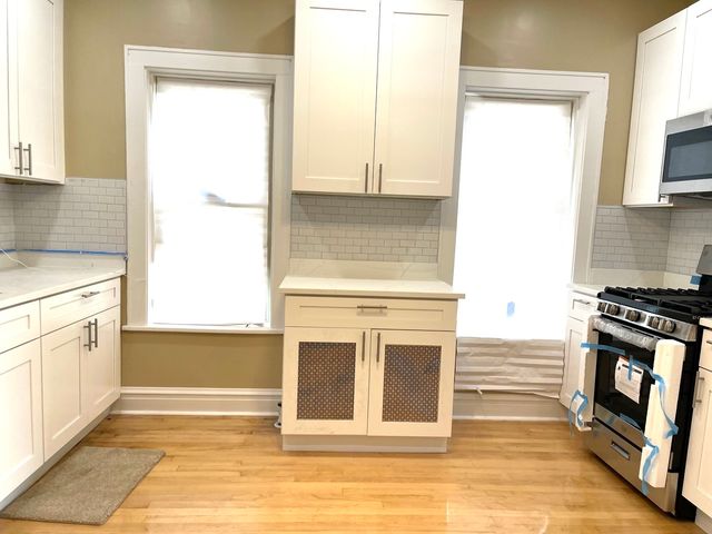 5901 W Rice Street, Chicago, IL 60651