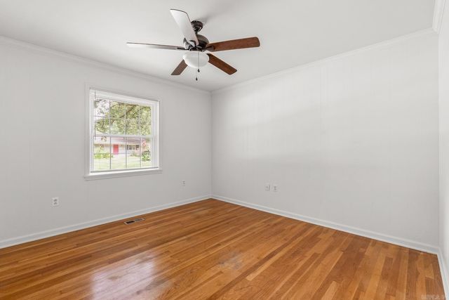 2521 Robinson Avenue, Conway, AR 72034