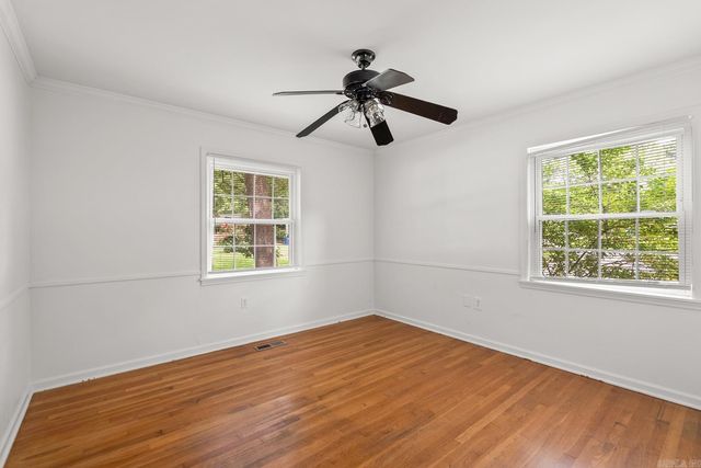 2521 Robinson Avenue, Conway, AR 72034