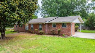 2521 Robinson Avenue, Conway, AR 72034