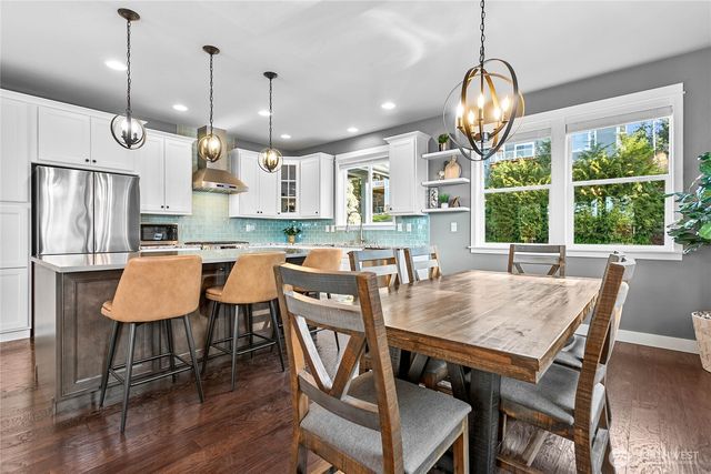 3821 Connelly Avenue, Bellingham, WA 98229