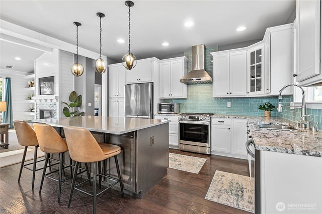 3821 Connelly Avenue, Bellingham, WA 98229