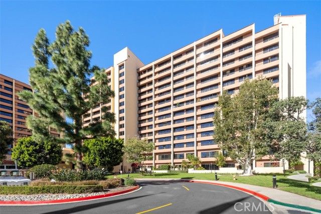 24055 Paseo Del Lago 411, Laguna Woods, CA 92637